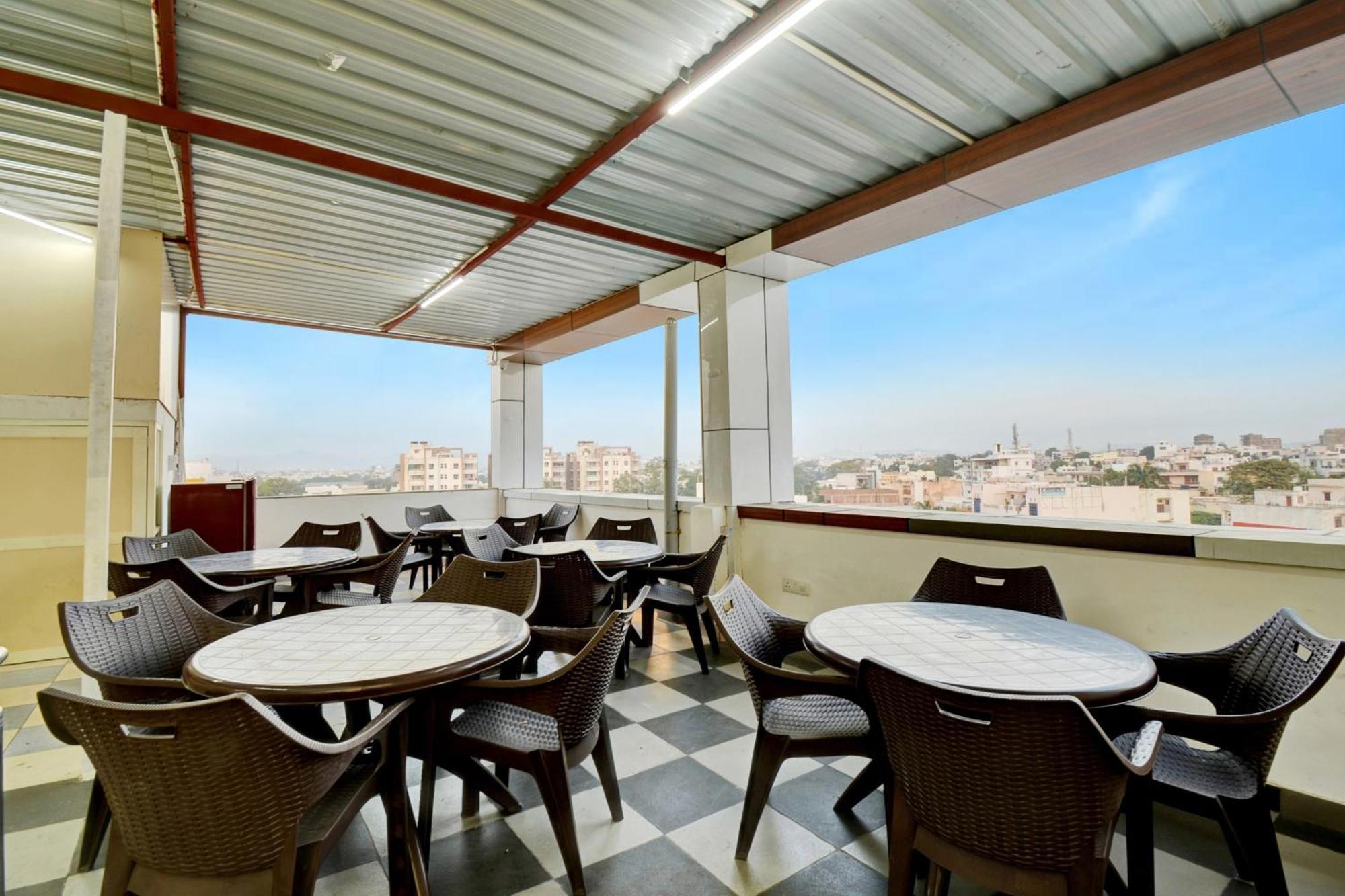 Hotel O 7 Star Udajpur Zewnętrze zdjęcie